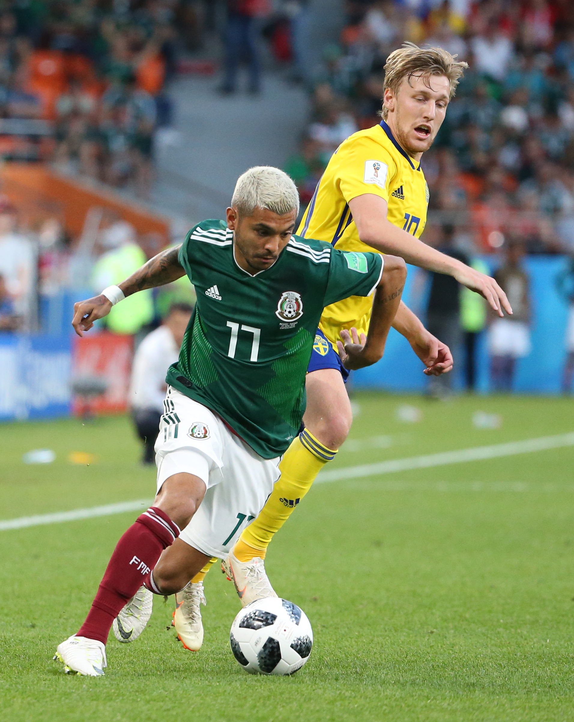 关于墨西哥队击败对手,晋级愈发成疑的信息 关于墨西哥队击败对手,晋级愈发成疑的信息