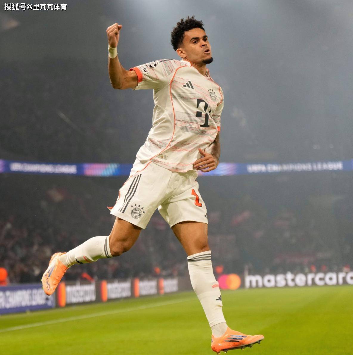 拜仁零进球大败遭人耻笑，危机重重的简单介绍