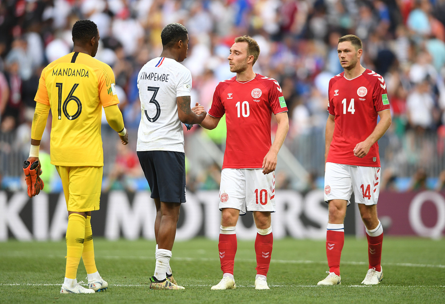 关于波兰队凭借进攻火力，成功晋级半决赛的信息